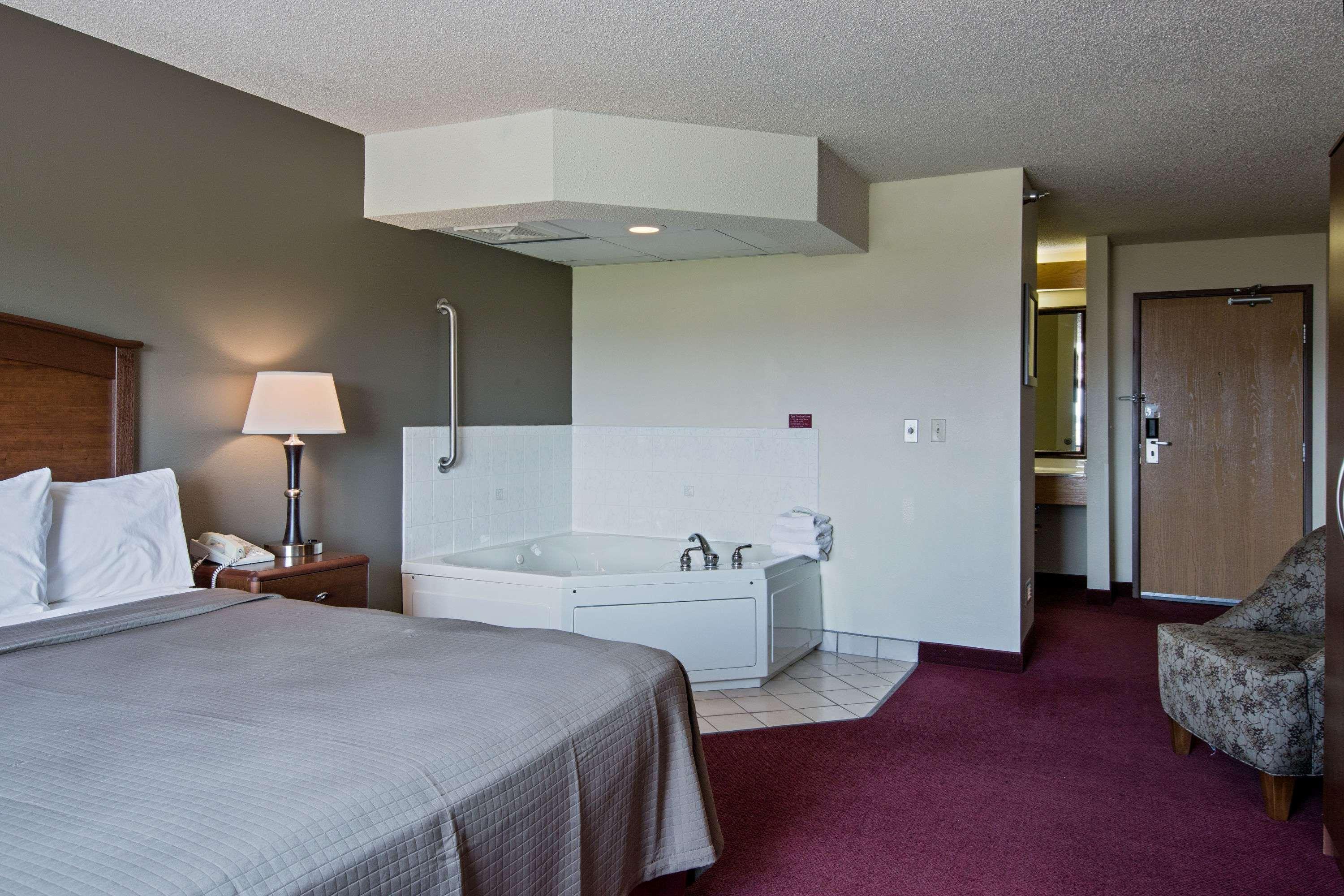 Americinn By Wyndham Iowa Falls Екстериор снимка